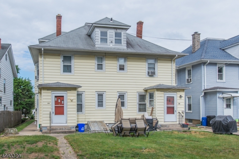 Flats - Residential Lease