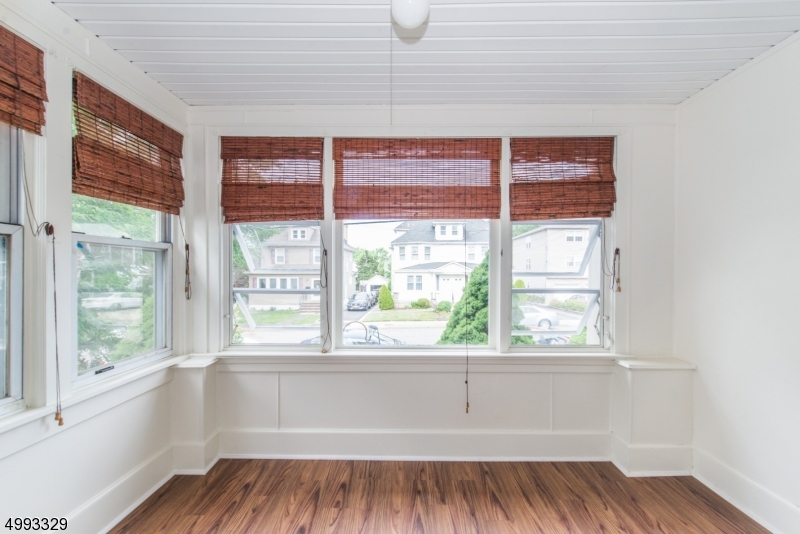 Flats - Residential Lease