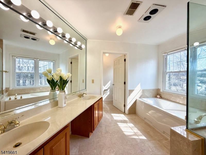 Oak Ridge - Residential