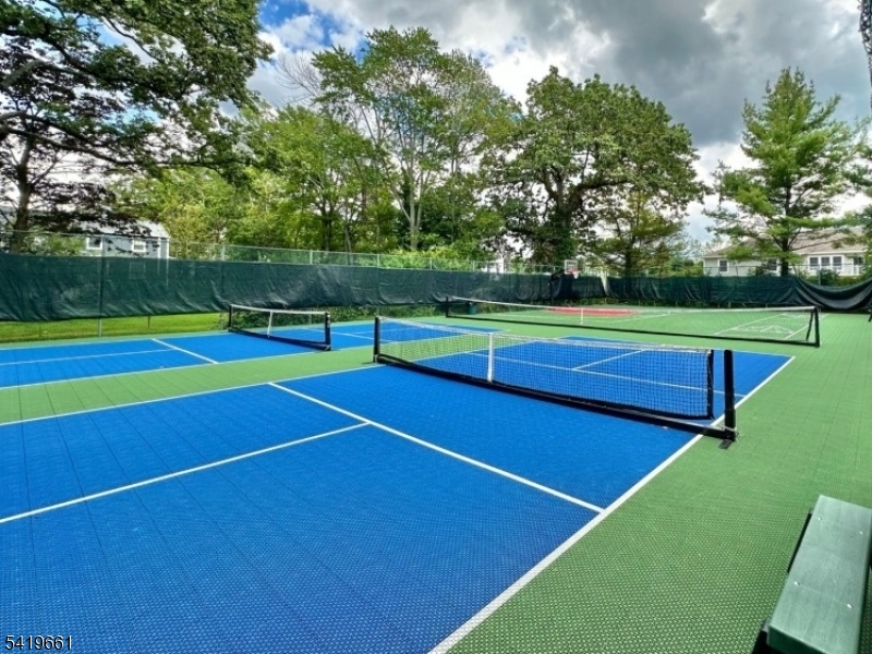 Oak Ridge - Residential