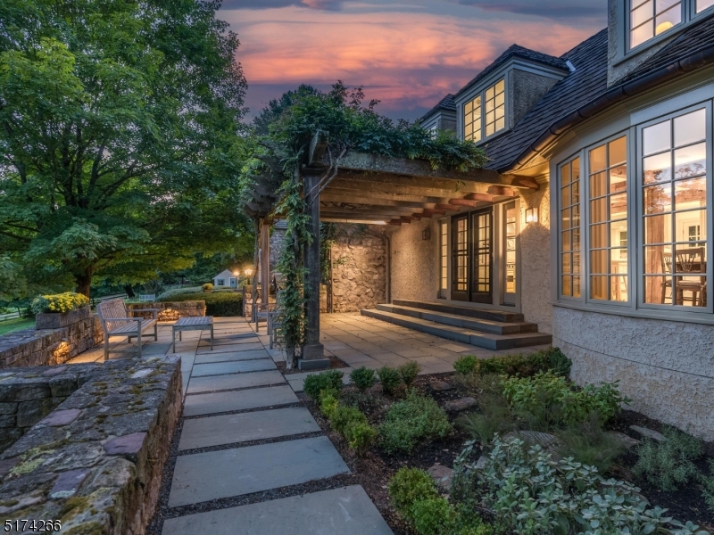 Bernardsville Mountain - Residential