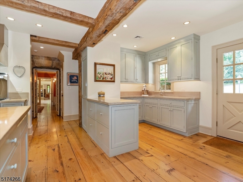 Bernardsville Mountain - Residential