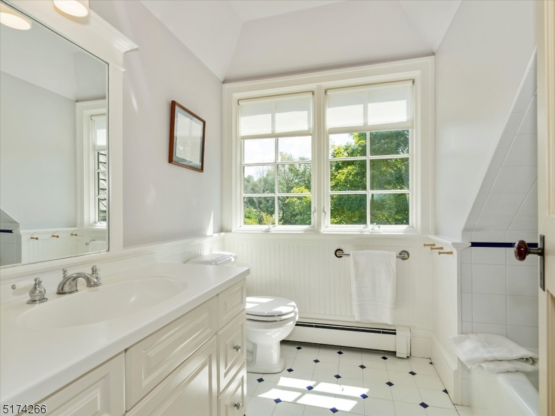 Bernardsville Mountain - Residential