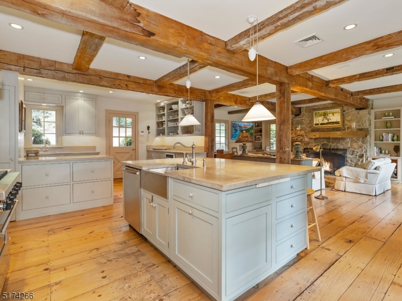Bernardsville Mountain - Residential