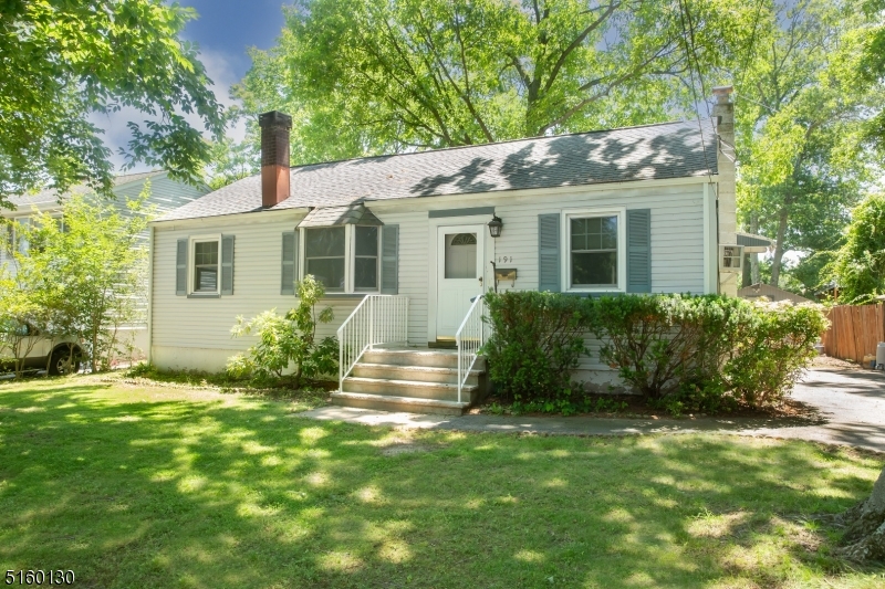 Lake Hiawatha - Residential Lease