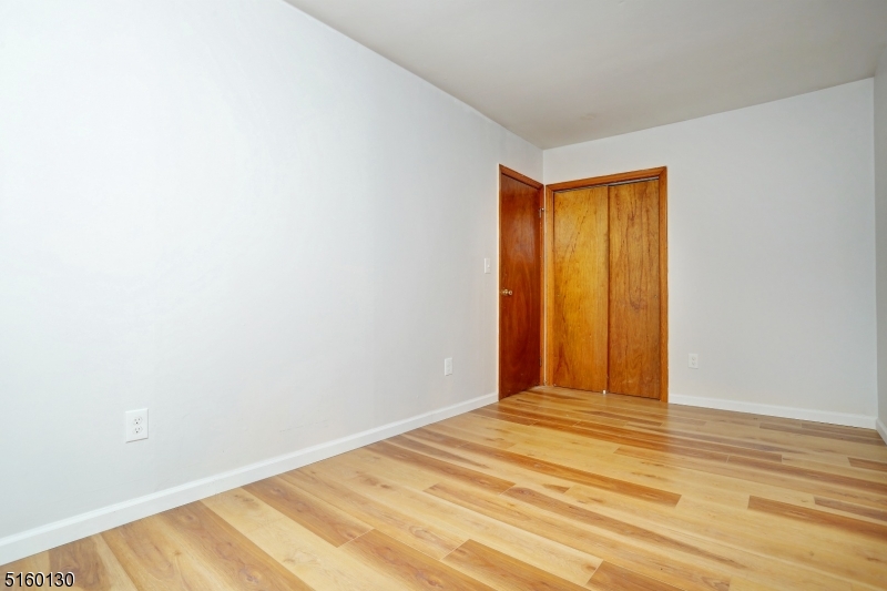 Lake Hiawatha - Residential Lease