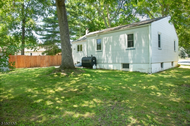 Lake Hiawatha - Residential Lease