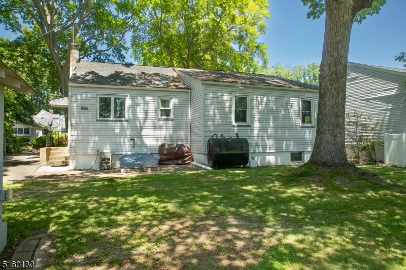 Lake Hiawatha - Residential Lease