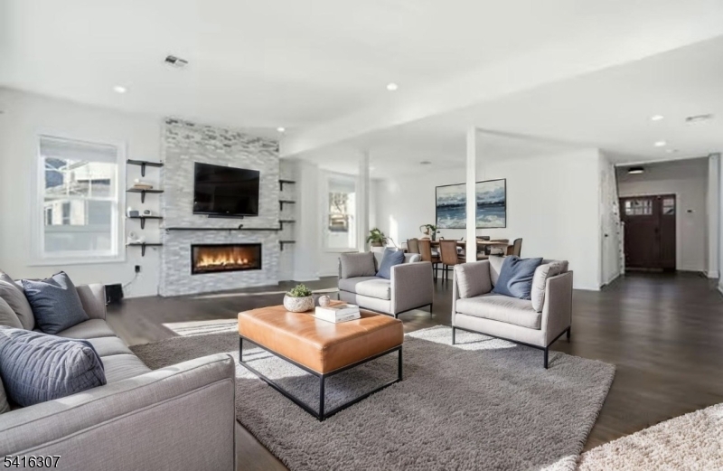 Hillside - Residential