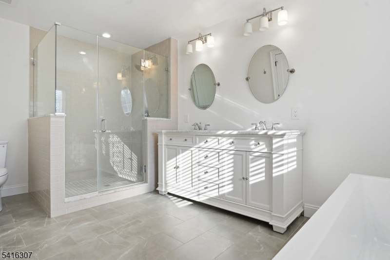 Hillside - Residential