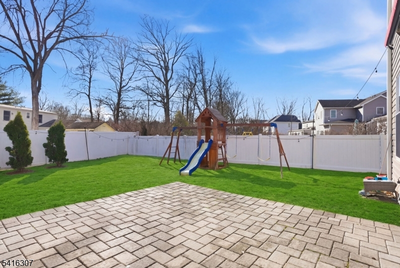 Hillside - Residential