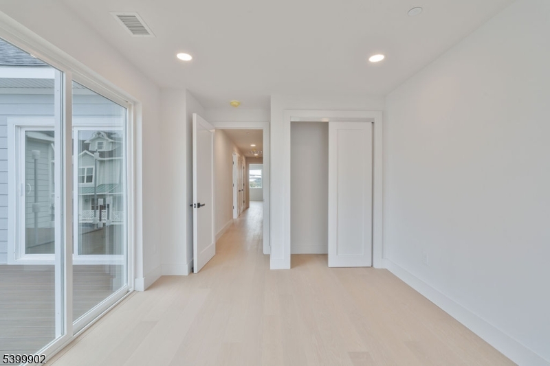 Avon Lakeview Townhomes - Residential