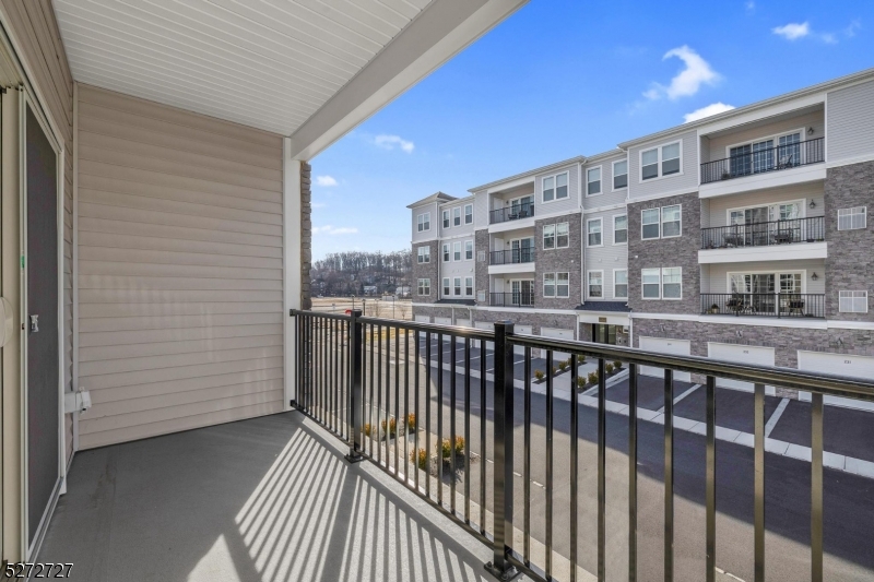 Collection at Morris Plains - Residential