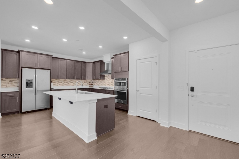 Collection at Morris Plains - Residential