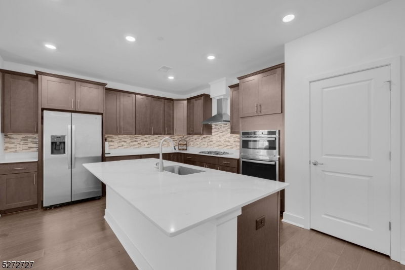 Collection at Morris Plains - Residential