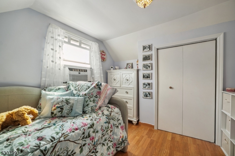 Colonia - Residential