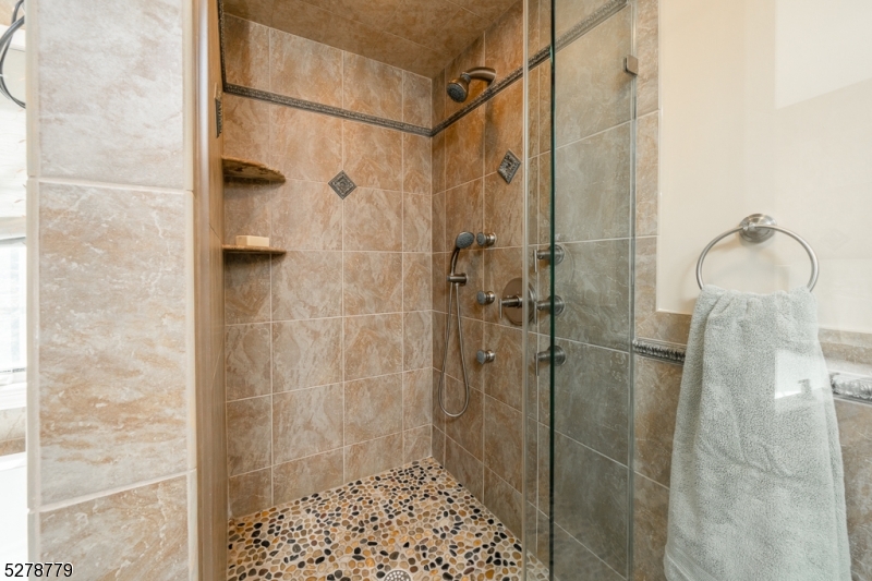 Murray Hill - Residential