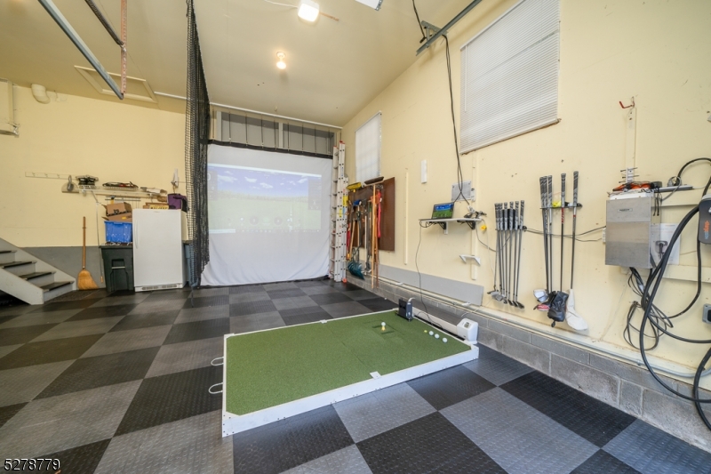 Murray Hill - Residential