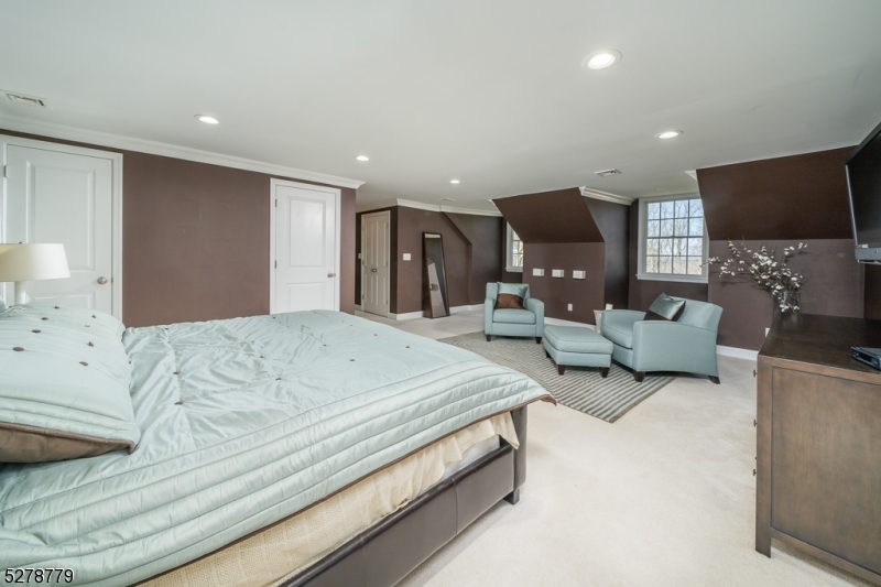 Murray Hill - Residential