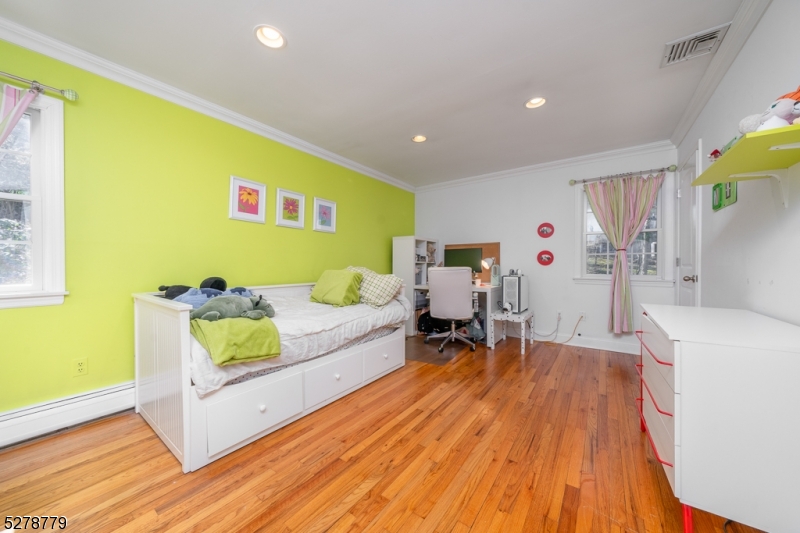 Murray Hill - Residential