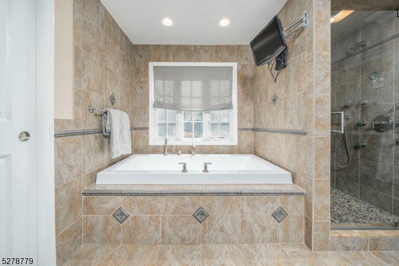 Murray Hill - Residential