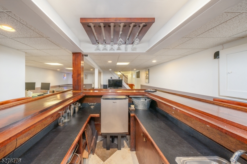 Murray Hill - Residential