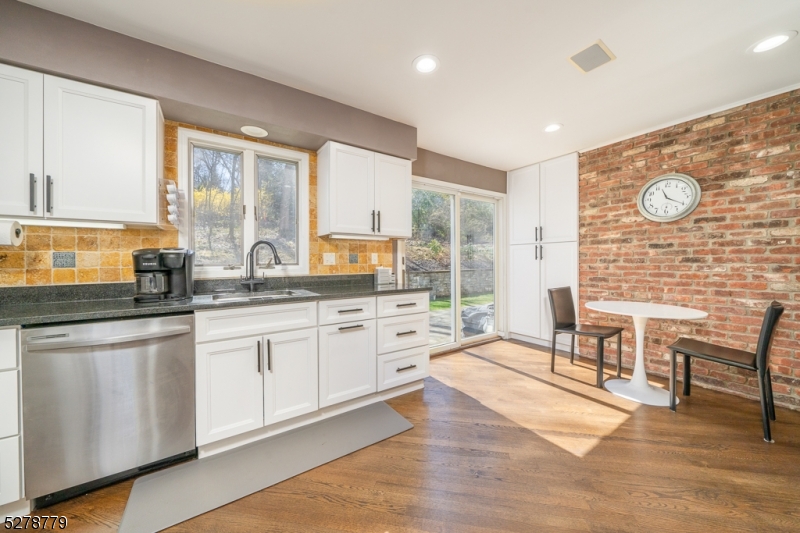 Murray Hill - Residential