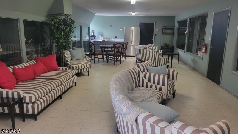 Lionheart Farm - Residential Lease