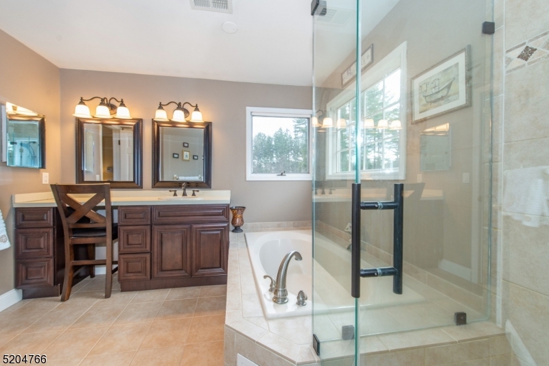 Bennington Woods - Residential