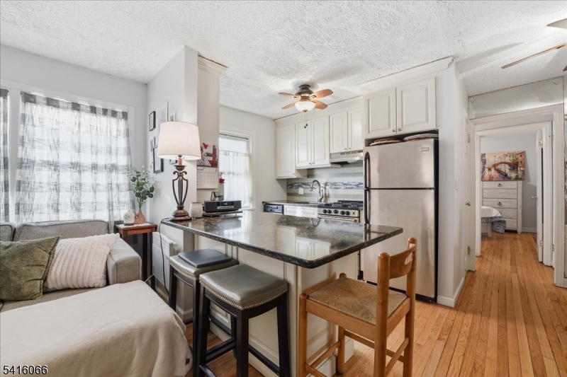 Tall Trees Condominium - Residential