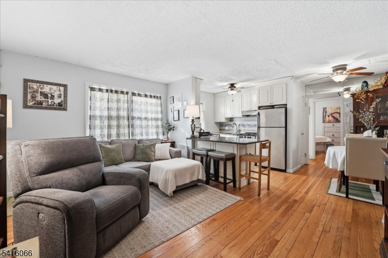 Tall Trees Condominium - Residential