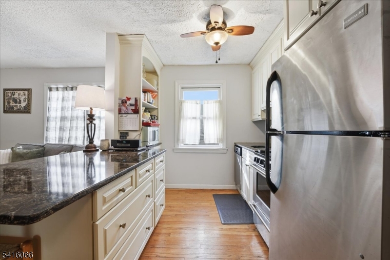 Tall Trees Condominium - Residential