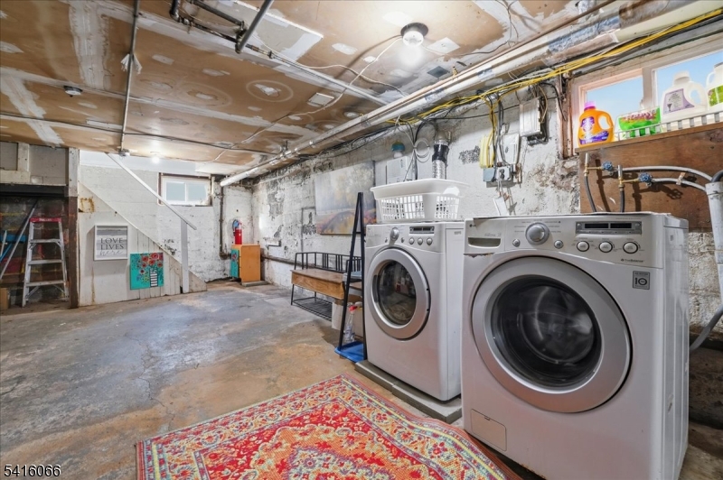 Tall Trees Condominium - Residential