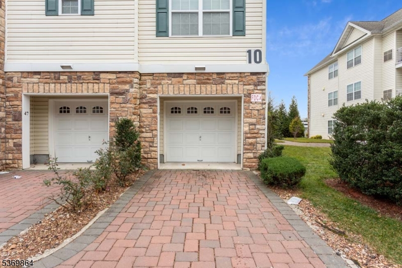 Springfield Gardens - Residential Lease