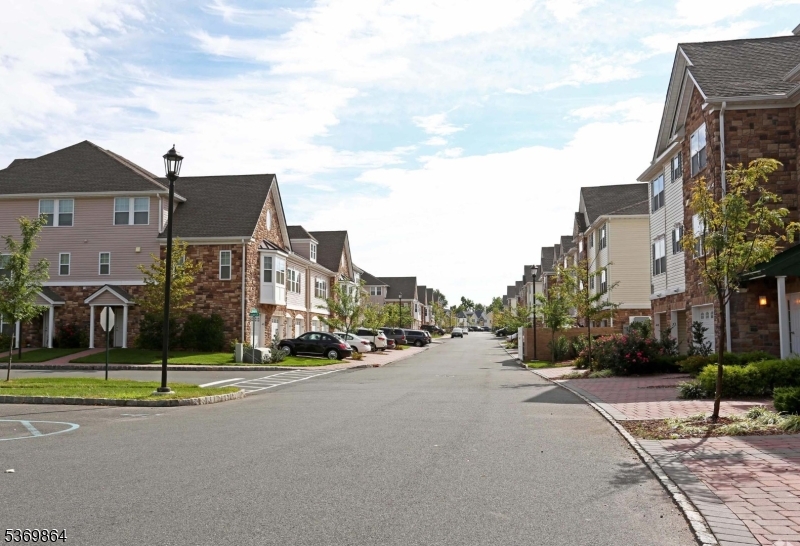 Springfield Gardens - Residential Lease