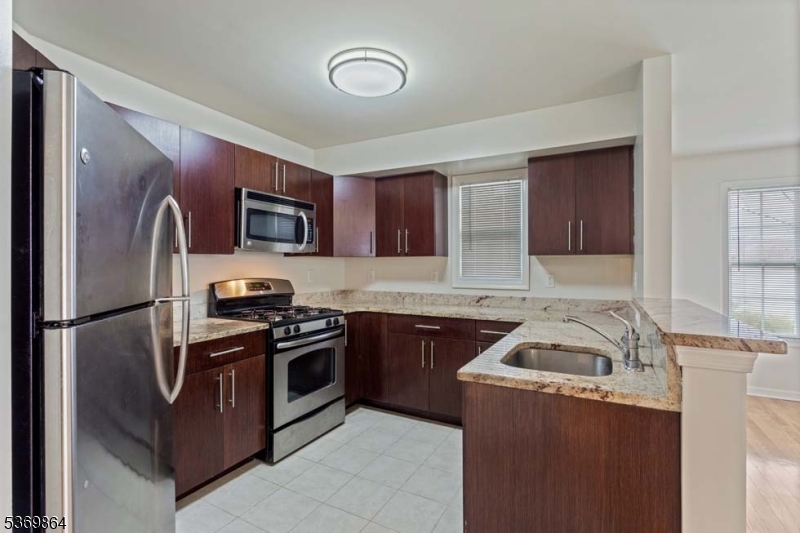 Springfield Gardens - Residential Lease