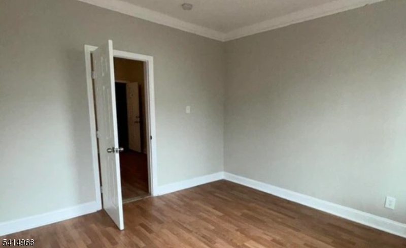 Weequahic - Residential Income