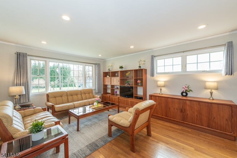 South / Woodland - Residential