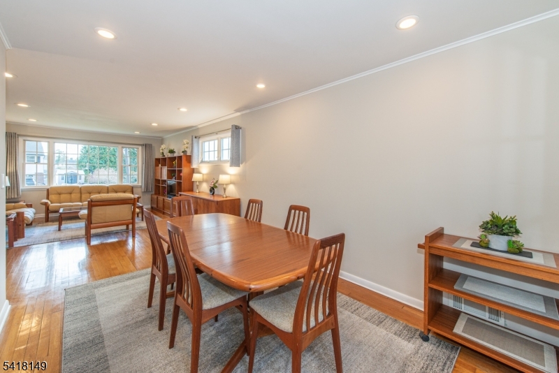 South / Woodland - Residential