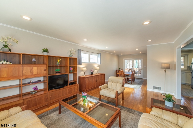 South / Woodland - Residential