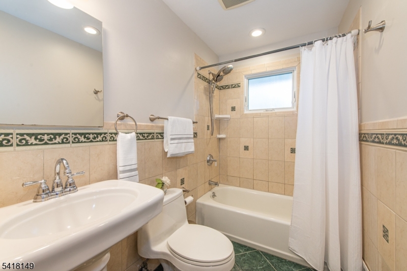 South / Woodland - Residential