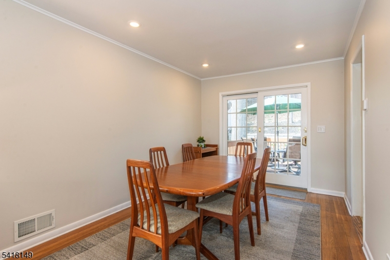 South / Woodland - Residential