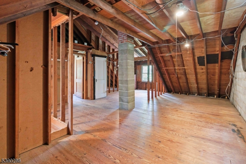 Upper Greenwood Lake - Residential