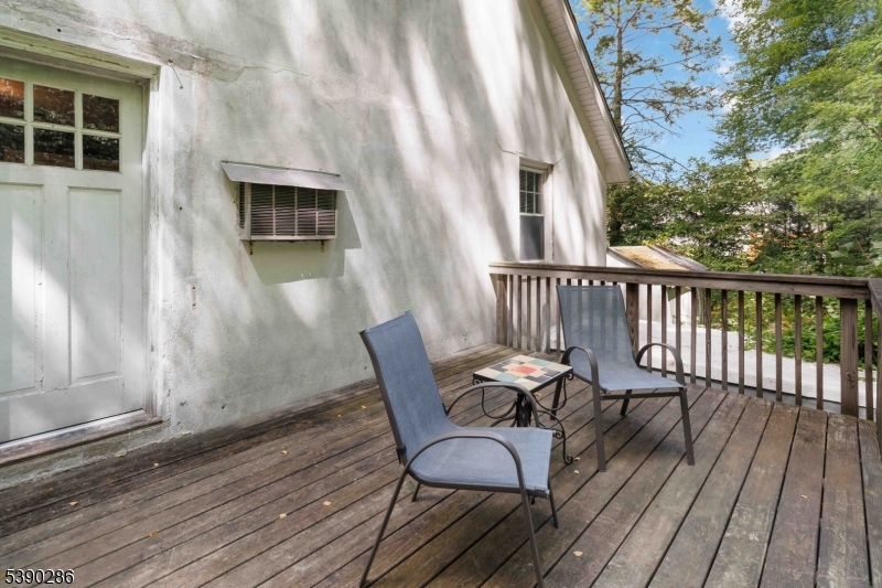 Upper Greenwood Lake - Residential