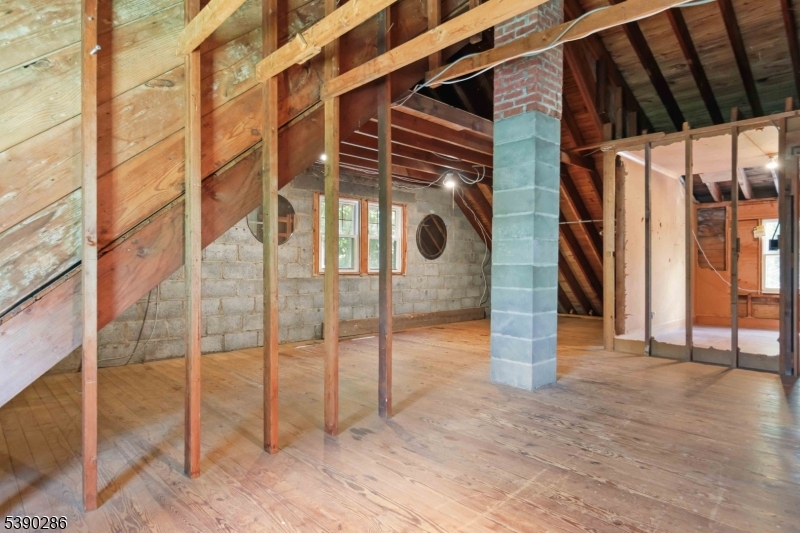 Upper Greenwood Lake - Residential