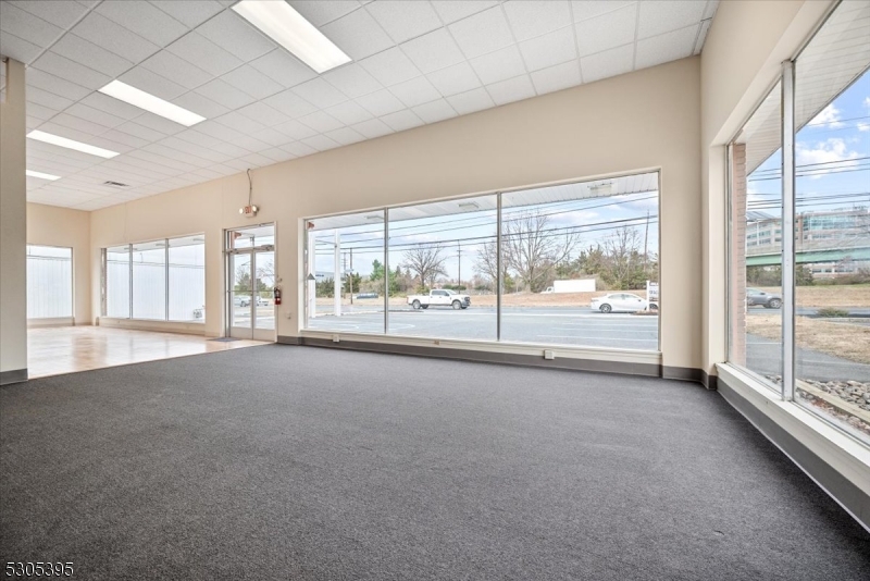 RT 22 CORRIDOR - Commercial Lease