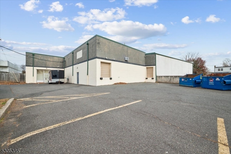 RT 22 CORRIDOR - Commercial Lease