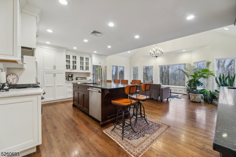 New Vernon - Residential