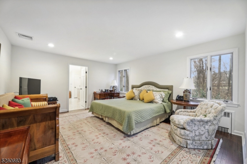 New Vernon - Residential