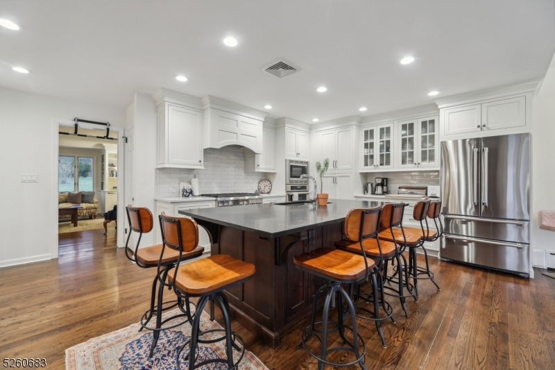 New Vernon - Residential